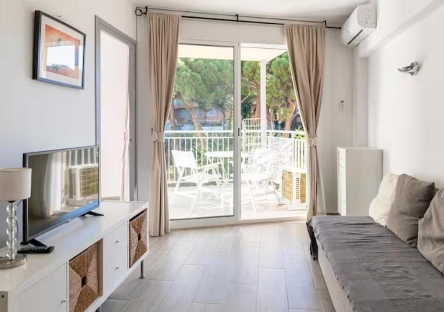 Apartamento Playa De Levante Y Port Aventura 萨洛 外观 照片