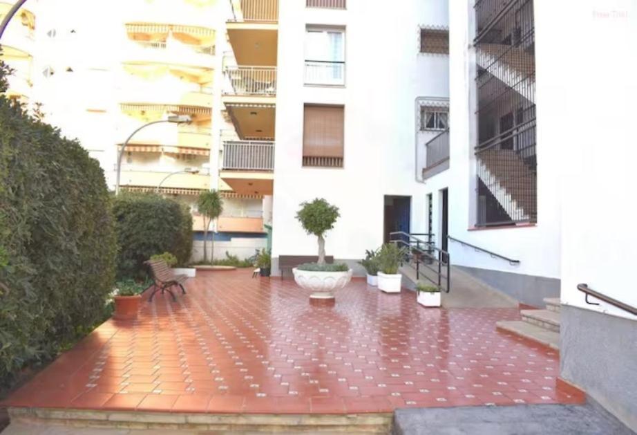 Apartamento Playa De Levante Y Port Aventura 萨洛 外观 照片